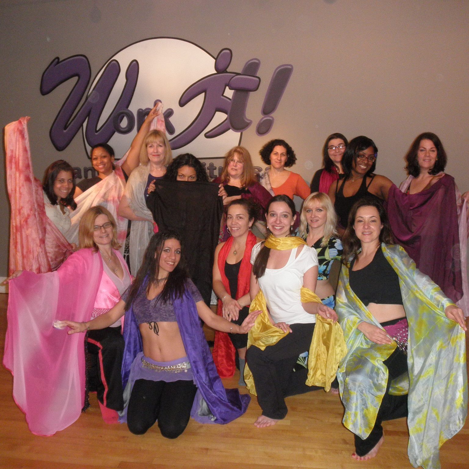 bellydance-with-veils bellydance-with-veils