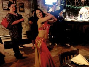 picture of a bellydancer